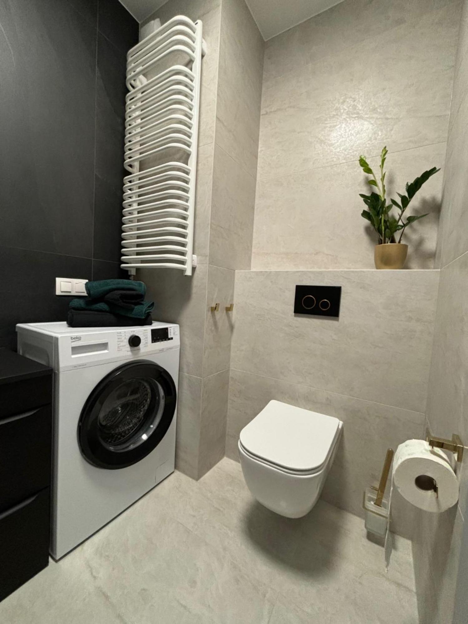 Kima Apartamenty Atal Szybowcowa 32 Катовице Экстерьер фото
